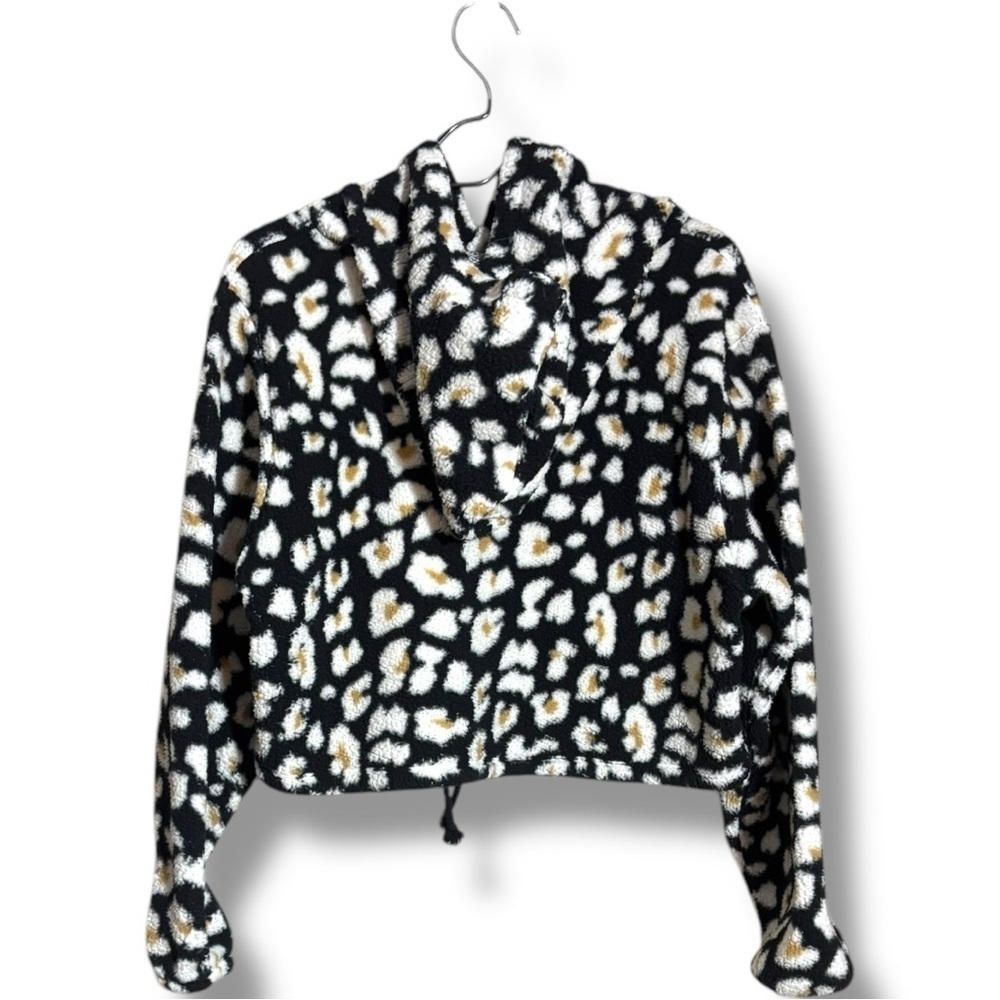 Wild Fable Black With Tan/White Animal Print Cropped Fleece Hooded Sweatshirt - Picture 14 of 16